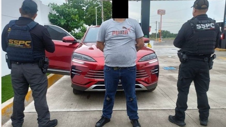 En menos de 30 minutos, agentes de la SSPC recuperan camioneta robada y detienen al presunto responsable en Culiacán