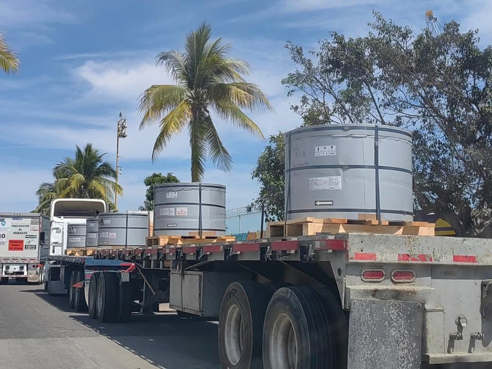 Tránsito busca regular la circulación de camiones de carga por avenidas de Mazatlán