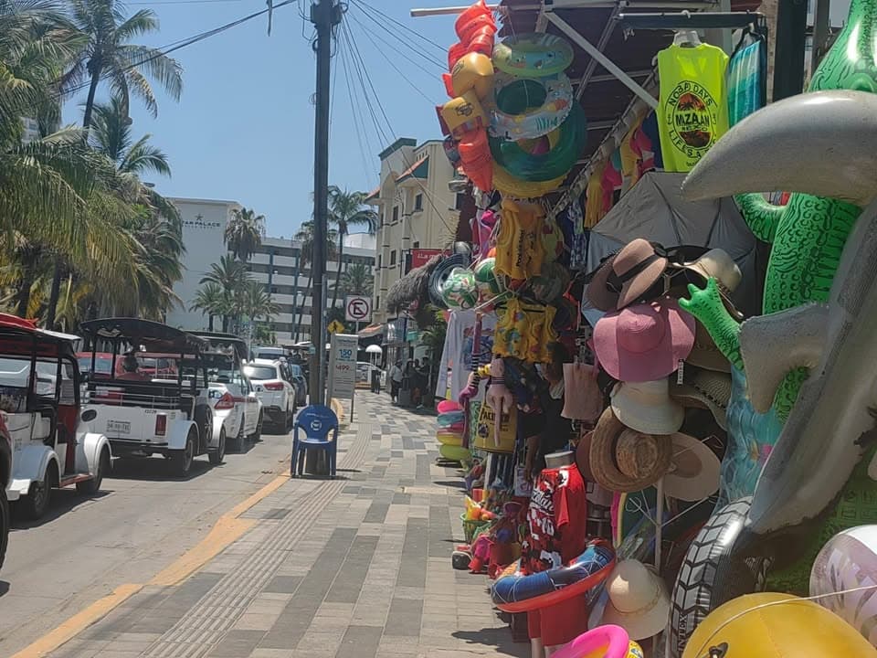Cruceros turísticos aumentan las ventas hasta un 70% en comercios de la Zona Dorada