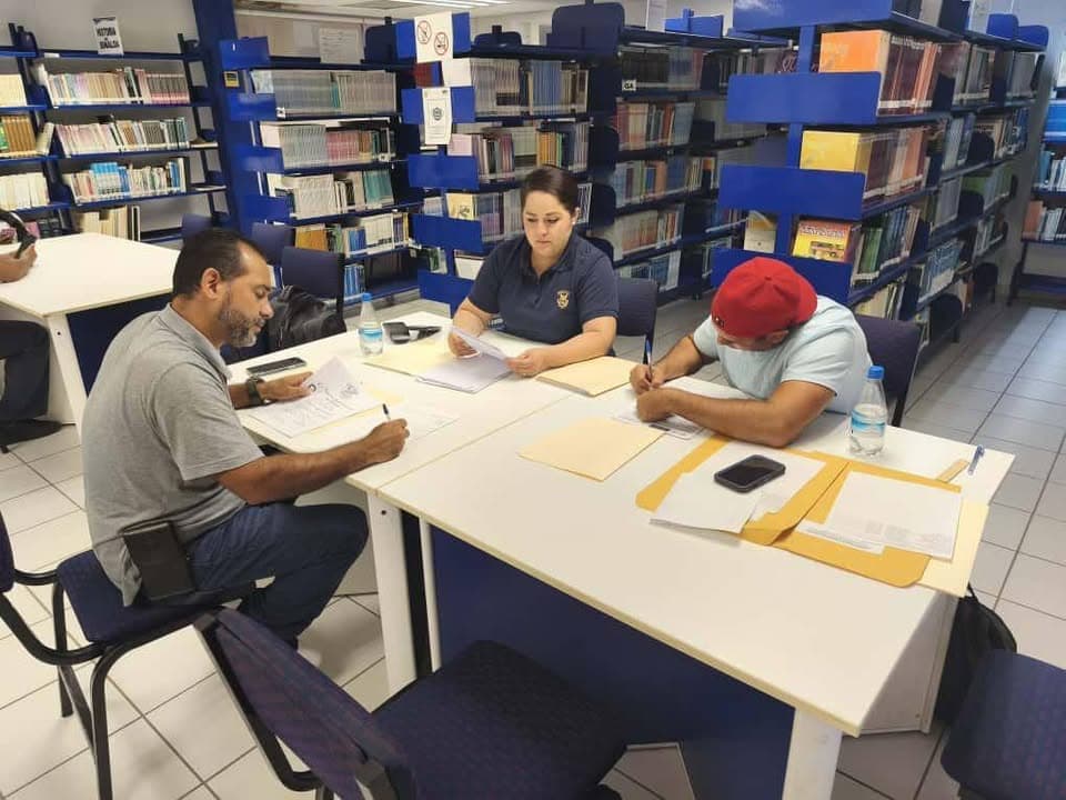 Para integrar un H. Consejo Universitario y Consejos Técnicos con equidad