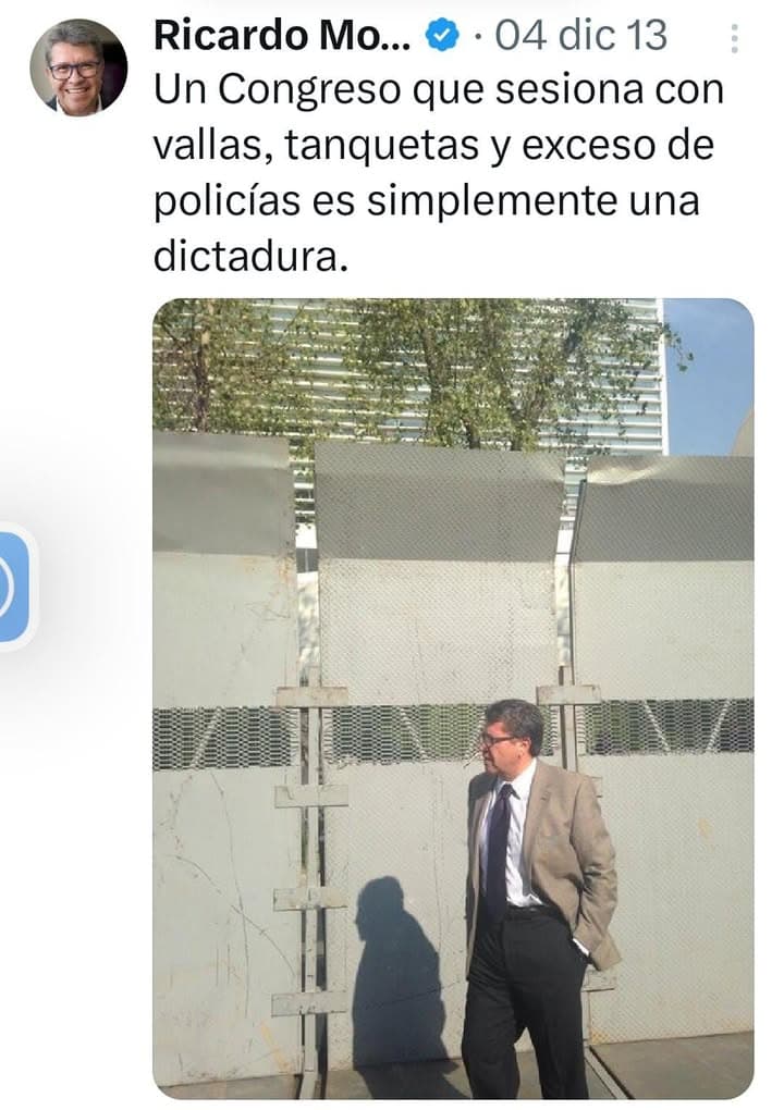 SIEMPRE HAY UN TUIT...