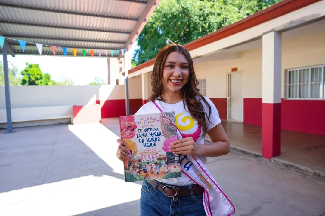 *Andrea García, candidata a Reina del Carnaval apoya al colectivo Sensibilidad